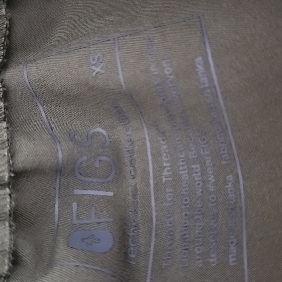 Figs Olive Green PO 2042 Zamora Jogger Scrub Pants Size XS/P - Picture 4 of 5